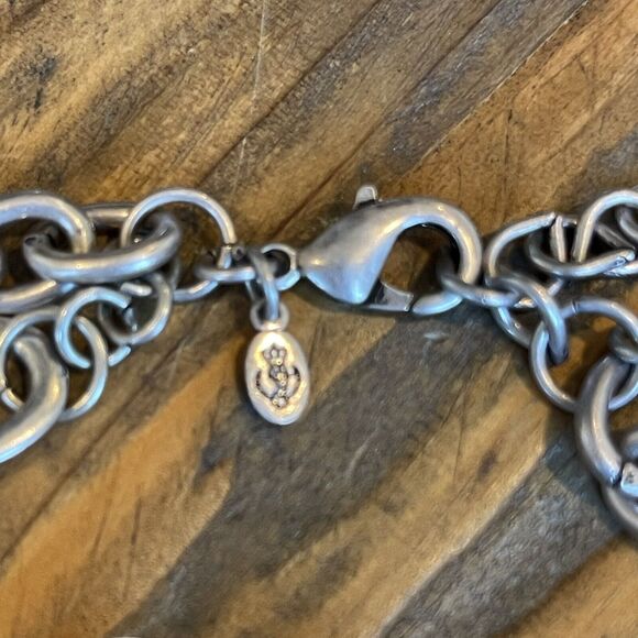 Premier Designs Silver Tone Layered Mother Of Pearl Necklace "White Linen" - Picture 4 of 4